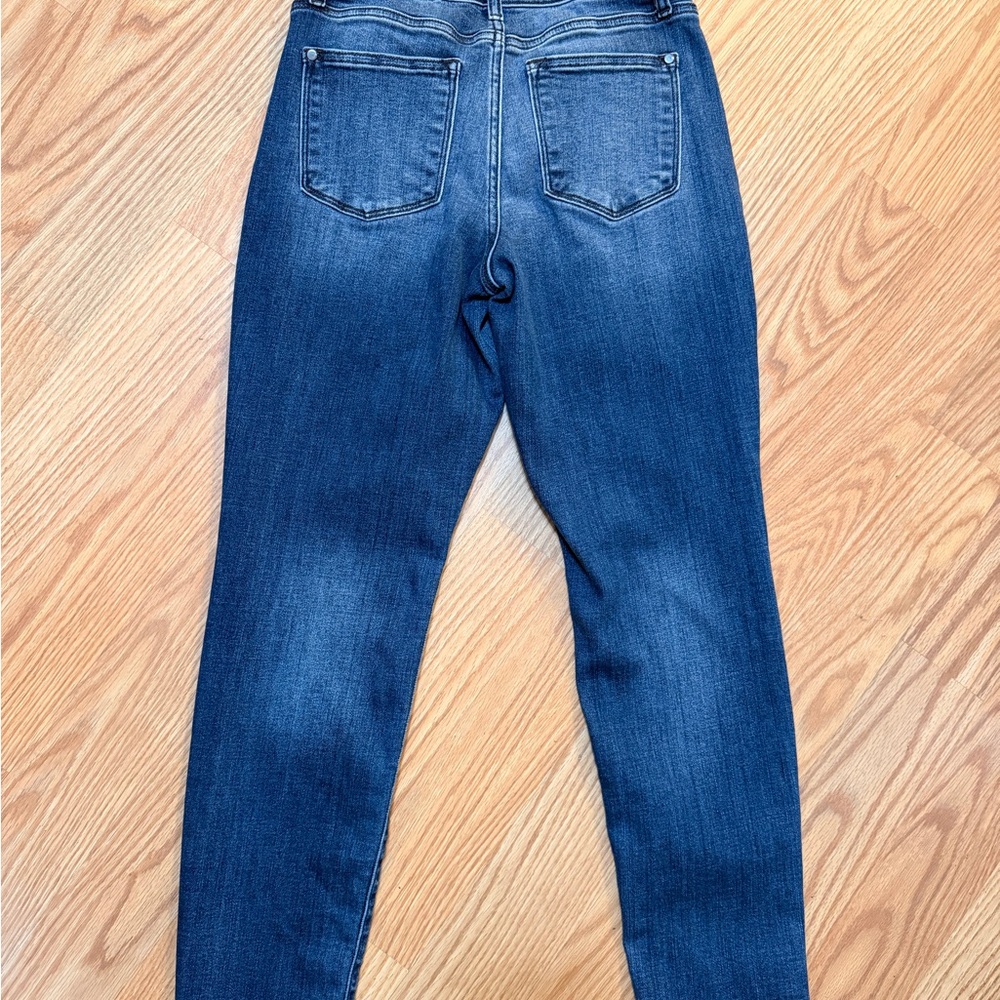 Judy Blue Classic Women's Jeans - Picture 3 of 3
